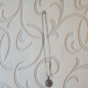 Elegant Silver Pendant Necklace